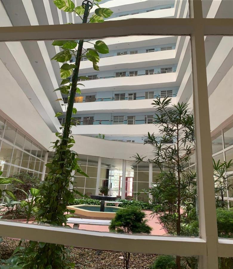 Varanda Marítima: Arquitetura Histórica Com Vista Deslumbrante Apartment